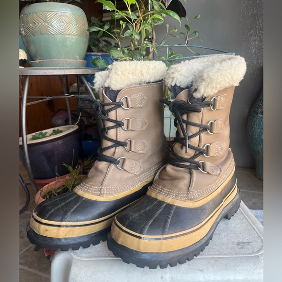 COPY - Sorel Caribou insulated heavy duty women’s boots. Size 7. EUC - Picture 2 of 14